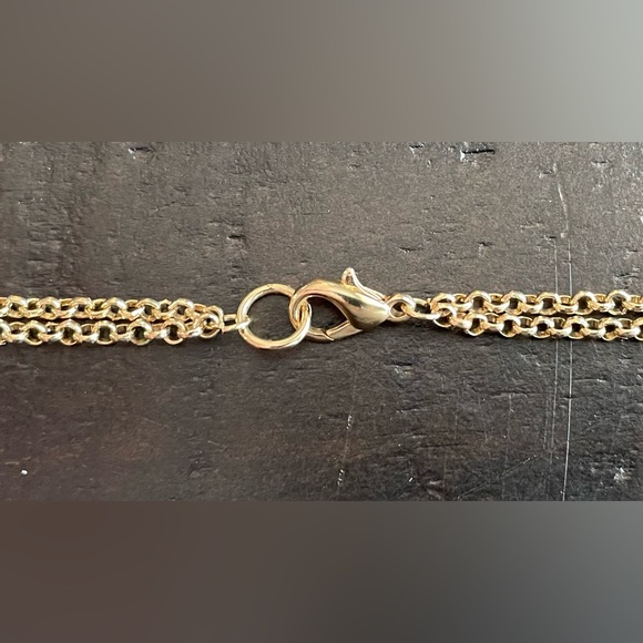 Banana Republic Necklace - Picture 3 of 4